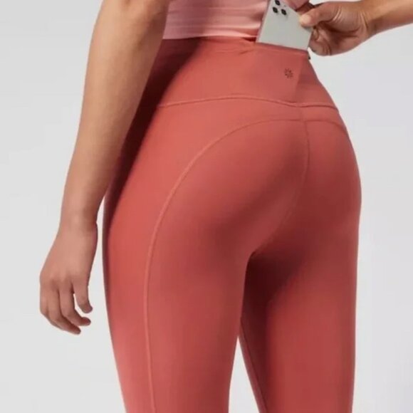 Athleta Accelerate Crop MP - Picture 1 of 6